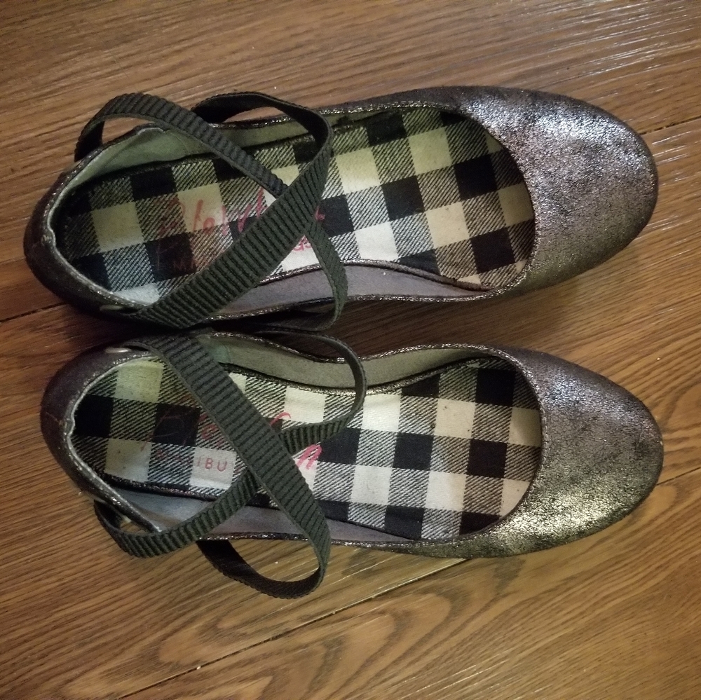 Black Ballet Flats